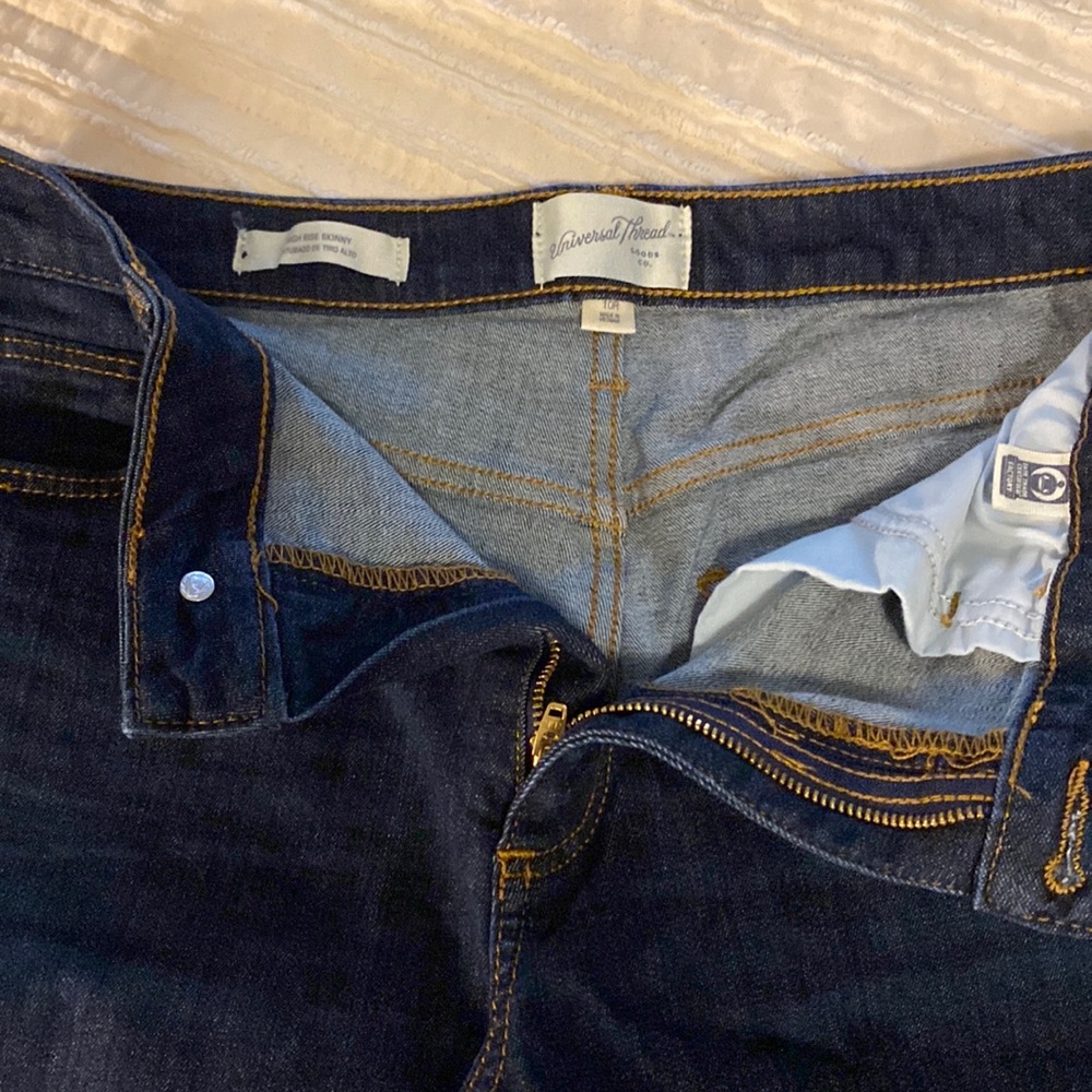Women’s jeans